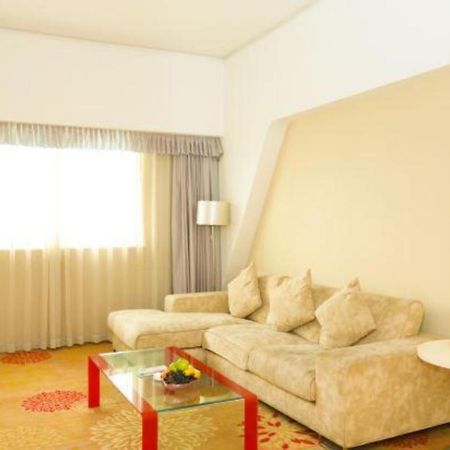 Ramada Plaza By Wyndham Hangzhou Riverside Esterno foto