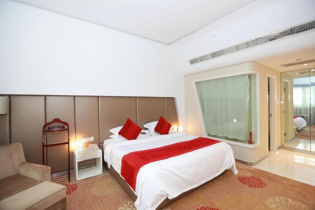 Ramada Plaza By Wyndham Hangzhou Riverside Esterno foto