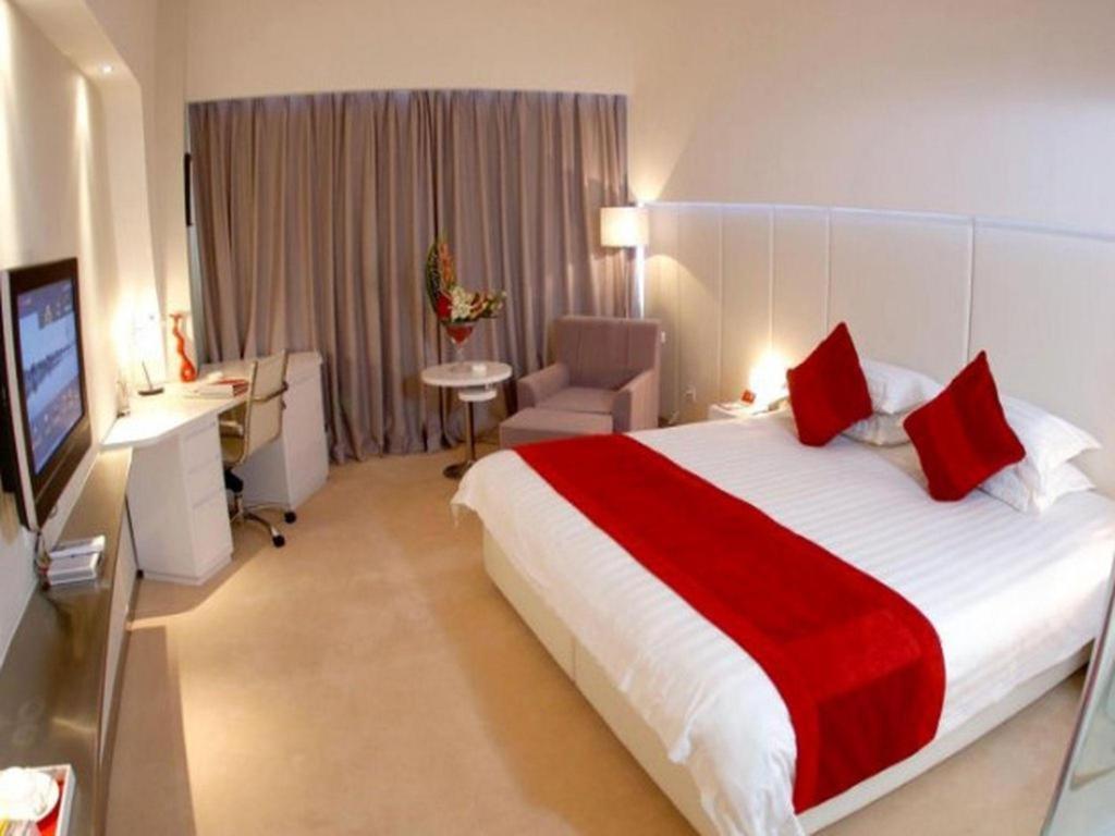 Ramada Plaza By Wyndham Hangzhou Riverside Esterno foto