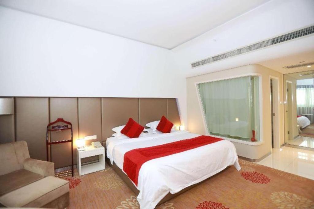Ramada Plaza By Wyndham Hangzhou Riverside Esterno foto